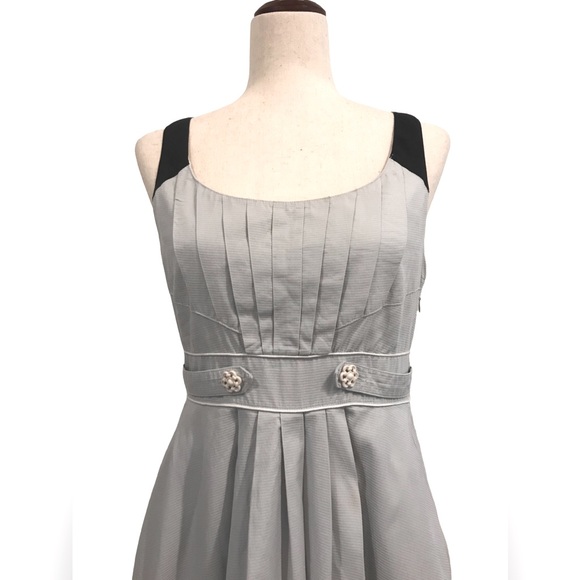 Floreat by Anthropologie Light Blue Dress Pockets Flower Buttons - Picture 10 of 12